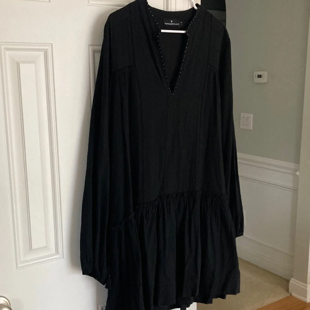 New: Pomander Place V-Neck Ophelia Drop Waist Coverup Dress. Black. Size XXL